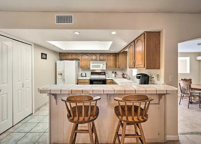 Holiday home 3 Mi To Havasu: W/ Patio Lake Havasu City