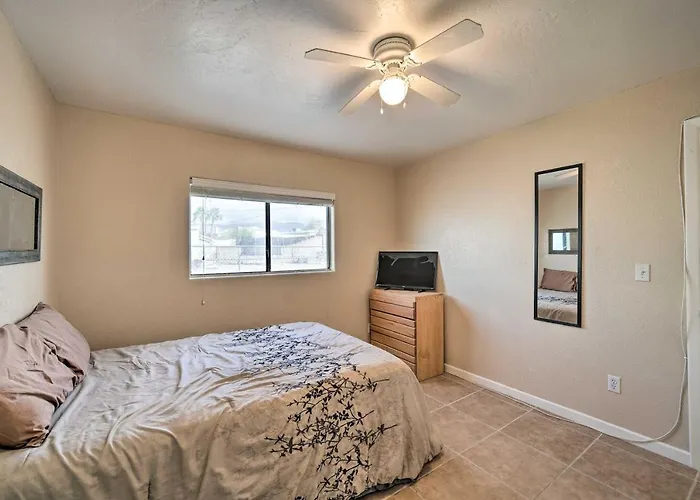 Holiday home 3 Mi To Havasu: W/ Patio Lake Havasu City
