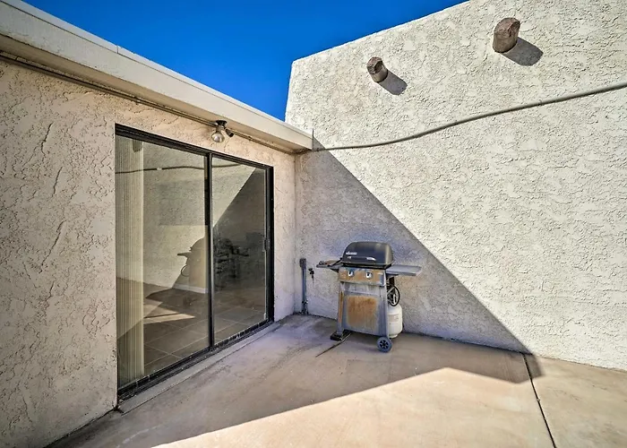 3 Mi To Havasu: W/ Patio * Lake Havasu City